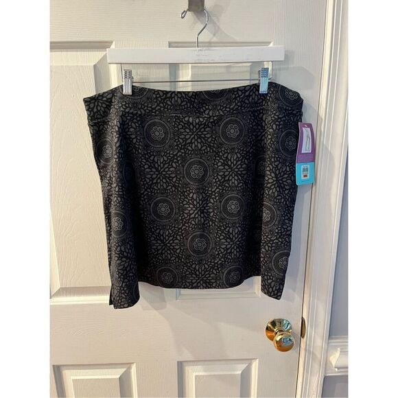 Tranquility by Colorado Clothing Gray & Black Skort in Dark Sunstone sz XXL NWT - Picture 1 of 7